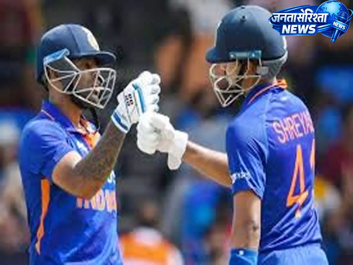 T20I टीम में नई एंट्री से बढ़ी मुकाबले की चर्चा T20I टीम में नई एंट्री से बढ़ी मुकाबले की चर्चा