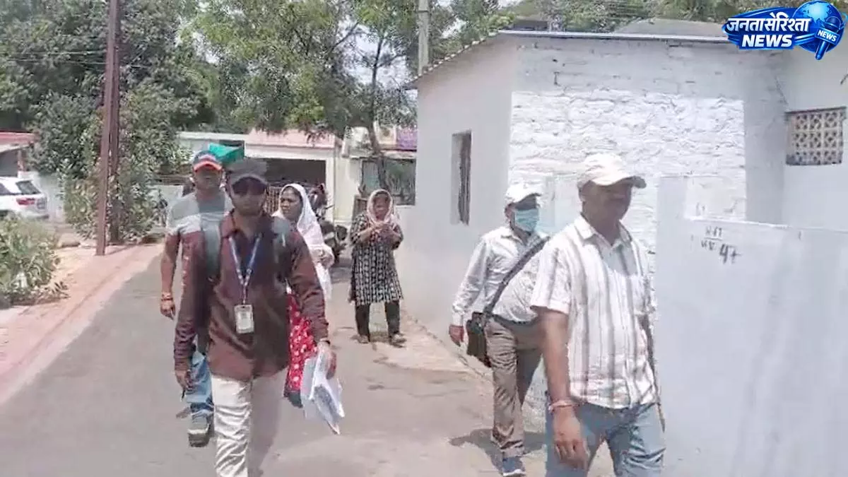 भिलाई सेक्टर-7 में पीलिया का प्रकोप फिर बढ़ा, 15 नए मरीज मिले, 2 ICU में भर्ती भिलाई सेक्टर-7 में पीलिया का प्रकोप फिर बढ़ा, 15 नए मरीज मिले, 2 ICU में भर्ती