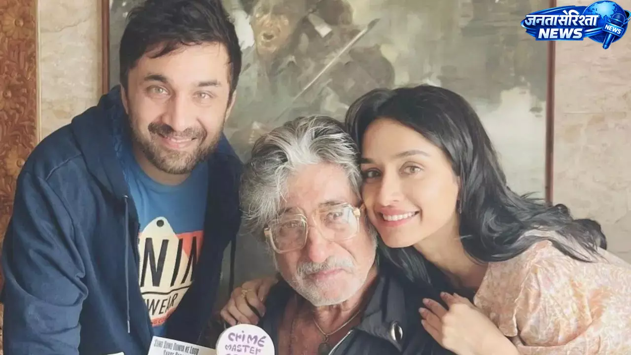 Shakti Kapoor और श्रद्धा कपूर के परिवार की कहानी Shakti Kapoor और श्रद्धा कपूर के परिवार की कहानी
