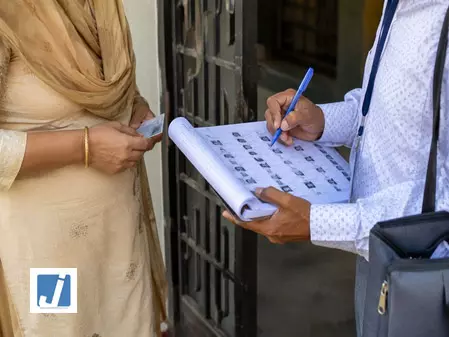 उत्तराखंड: 7 जुलाई तक घर-घर पहुंचकर गणना प्रपत्र प्राप्त करेंगे बीएलओ, सहयोग की अपील उत्तराखंड: 7 जुलाई तक घर-घर पहुंचकर गणना प्रपत्र प्राप्त करेंगे बीएलओ, सहयोग की अपील