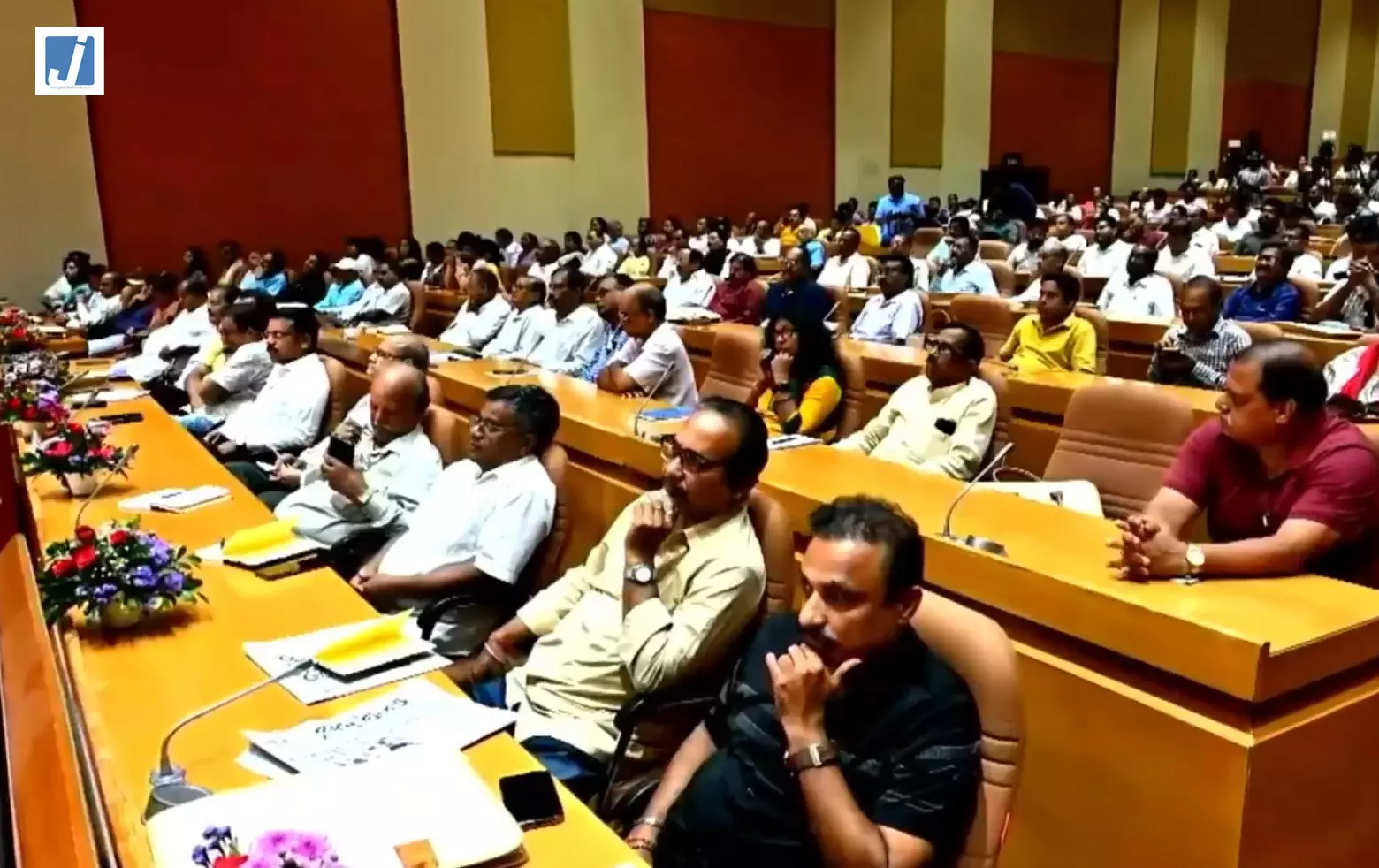 भुवनेश्वर: केंद्रीय मंत्री अर्जुन राम मेघवाल बोले- पीएम मोदी ने पिछले 12 वर्षों में व्यवस्था में किया सुधार भुवनेश्वर: केंद्रीय मंत्री अर्जुन राम मेघवाल बोले- पीएम मोदी ने पिछले 12 वर्षों में व्यवस्था में किया सुधार