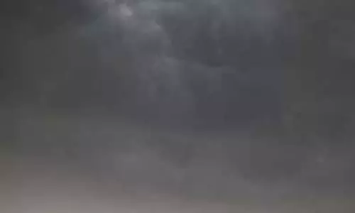 आज कहीं भारी बारिश, तो कहीं आंधी-तूफान का अलर्ट