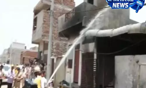 Jaipur के खो नागोरियान में अवैध पटाखा फैक्ट्री में आग, मृतकों की संख्या बढ़कर 7 हुई Jaipur के खो नागोरियान में अवैध पटाखा फैक्ट्री में आग, मृतकों की संख्या बढ़कर 7 हुई