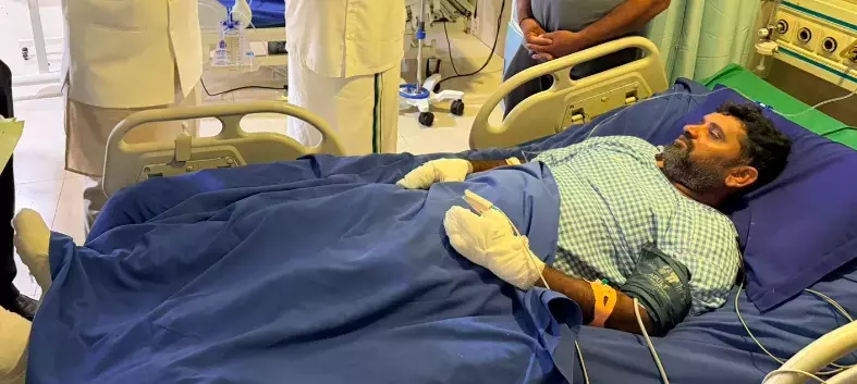 Andhra: विजाग स्टील हादसे में बचे लोग अभी भी ICU में हैं Andhra: विजाग स्टील हादसे में बचे लोग अभी भी ICU में हैं