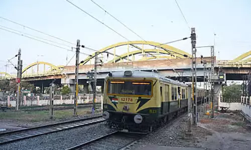 Chennai में रेलवे क्रॉसिंग सुरक्षा को लेकर जागरूकता अभियान Chennai में रेलवे क्रॉसिंग सुरक्षा को लेकर जागरूकता अभियान