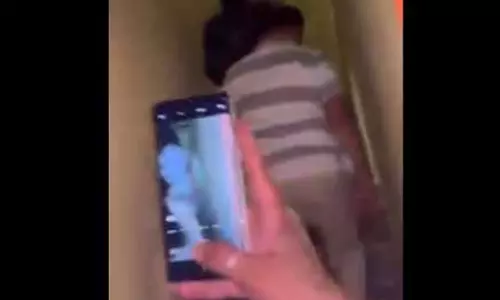 शराब दुकान के सेल्समैन के घर पुलिस की रेड, बनाई जा रही थी नकली शराब शराब दुकान के सेल्समैन के घर पुलिस की रेड, बनाई जा रही थी नकली शराब