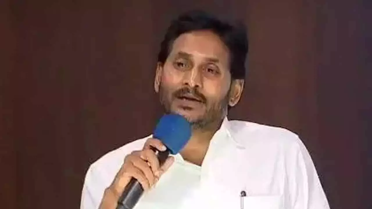 Andhra: वाईएस जगन आज विजाग स्टील प्लांट हादसे के पीड़ितों से मिलेंगे