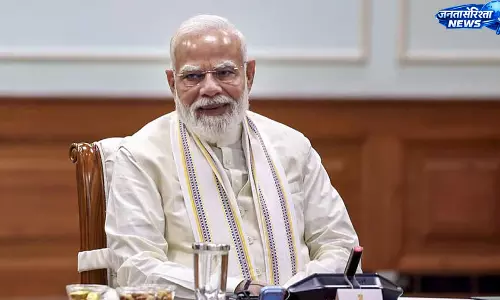 पीएम मोदी ने नेहरू का रिकॉर्ड तोड़ा, US सीनेटर और वैश्विक नेताओं ने दी बधाई