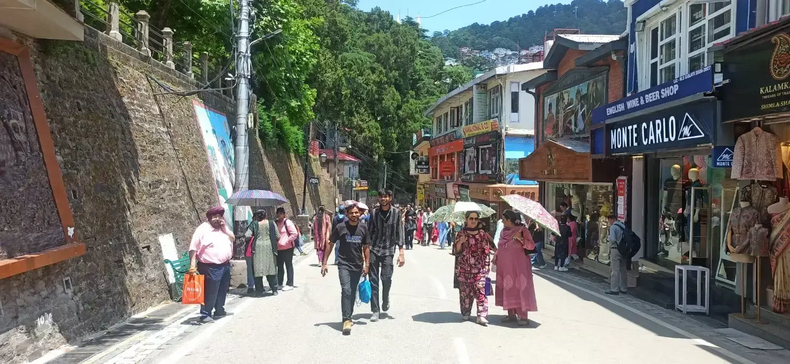 Shimla: गर्मी से बेहाल हिमाचल, मौसम विभाग ने जारी की बारिश की चेतावनी Shimla: गर्मी से बेहाल हिमाचल, मौसम विभाग ने जारी की बारिश की चेतावनी
