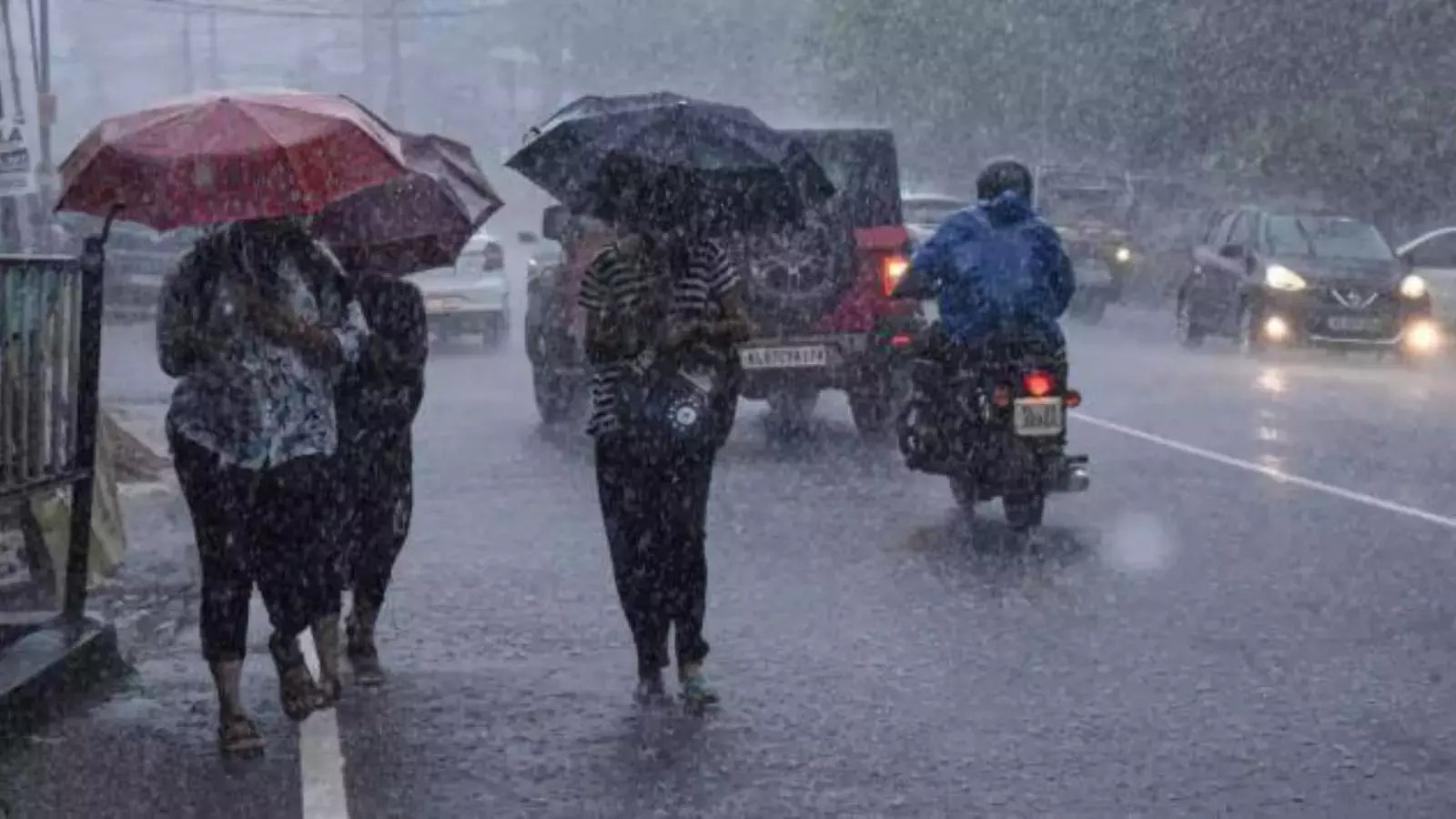 हैदराबाद में शाम को बारिश और तेज़ हवाओं का अनुमान: IMD हैदराबाद में शाम को बारिश और तेज़ हवाओं का अनुमान: IMD