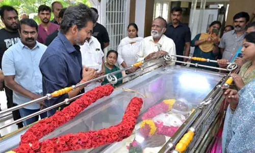 तमिलनाडु के मुख्यमंत्री विजय ने दी निर्देशक भारतीराजा को श्रद्धांजलि, सितारों ने नम आंखों से किया याद