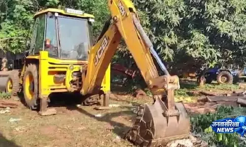 Hindol Elephant को दफनाने के मामले में फॉरेस्ट गार्ड सस्पेंड Hindol Elephant को दफनाने के मामले में फॉरेस्ट गार्ड सस्पेंड