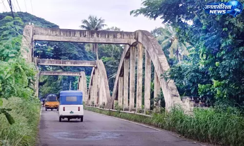 Kerala : 70 साल पुराना इथिपुझा ब्रिज जर्जर हालत में