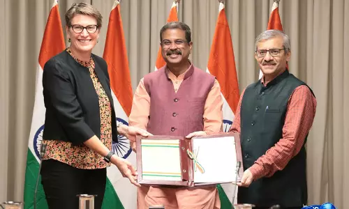 शिक्षा मंत्रालय ने ब्रिस्टल, यॉर्क और UNSW को भारत में कैंपस खोलने के लिए LoPs जारी किए शिक्षा मंत्रालय ने ब्रिस्टल, यॉर्क और UNSW को भारत में कैंपस खोलने के लिए LoPs जारी किए