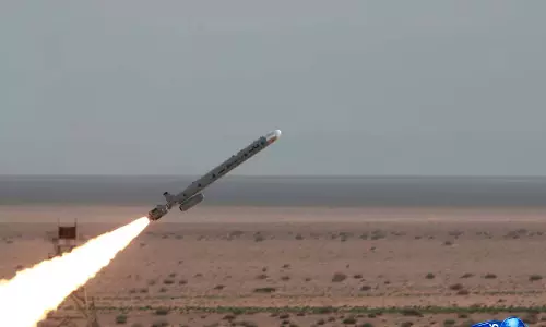 खाड़ी में US-तेहरान के बीच तनाव के बीच जॉर्डन की सेना ने 5 ईरानी मिसाइलों को रोका खाड़ी में US-तेहरान के बीच तनाव के बीच जॉर्डन की सेना ने 5 ईरानी मिसाइलों को रोका