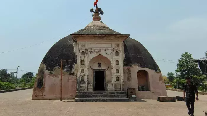 मौसम से पहले संकेत देने वाले मंदिर को लेकर रोचक जानकारी सामने आई मौसम से पहले संकेत देने वाले मंदिर को लेकर रोचक जानकारी सामने आई