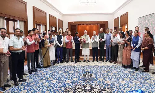 PMO ने PM मोदी के ऐतिहासिक मील के पत्थर की सराहना की PMO ने PM मोदी के ऐतिहासिक मील के पत्थर की सराहना की