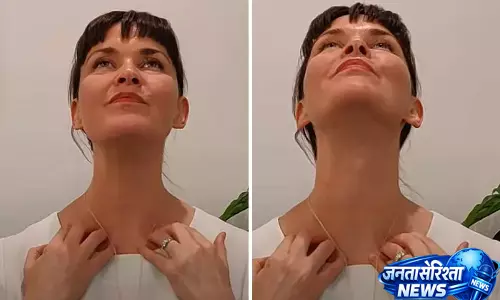 Botox की जगह प्राकृतिक एक्सरसाइज से पाएं टाइट नेक स्किन Botox की जगह प्राकृतिक एक्सरसाइज से पाएं टाइट नेक स्किन