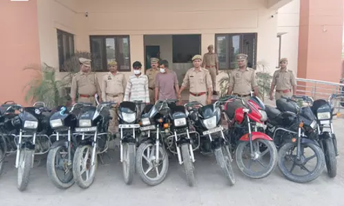 अंतर्राज्यीय वाहन चोर गिरोह के दो सदस्य गिरफ्तार, चोरी की 12 मोटरसाइकिलें बरामद