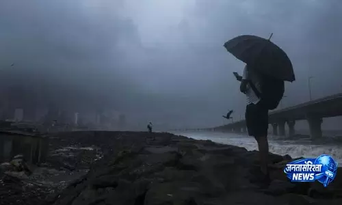 अगले 3 दिनों में ओडिशा में मानसून पहुंचेगा: IMD का अनुमान है कि 13 जून तक तापमान में 2-4°C की गिरावट आएगी अगले 3 दिनों में ओडिशा में मानसून पहुंचेगा: IMD का अनुमान है कि 13 जून तक तापमान में 2-4°C की गिरावट आएगी