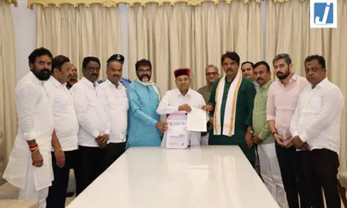 कर्नाटक भाजपा ने बेंगलुरु अपशिष्ट प्रबंधन निविदा की सीबीआई जांच की मांग की कर्नाटक भाजपा ने बेंगलुरु अपशिष्ट प्रबंधन निविदा की सीबीआई जांच की मांग की