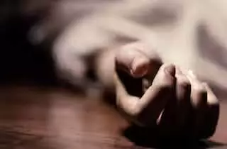 किसान ने जहर सेवन कर किया सुसाइड किसान ने जहर सेवन कर किया सुसाइड