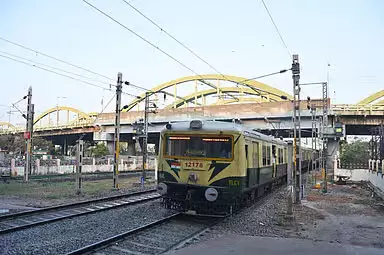 Chennai में रेलवे क्रॉसिंग सुरक्षा को लेकर जागरूकता अभियान Chennai में रेलवे क्रॉसिंग सुरक्षा को लेकर जागरूकता अभियान