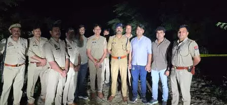 मथुरा में पुलिस मुठभेड़: 20 हजार का इनामी बदमाश हम्बीर गिरफ्तार, बड़ी मात्रा में कारतूस बरामद मथुरा में पुलिस मुठभेड़: 20 हजार का इनामी बदमाश हम्बीर गिरफ्तार, बड़ी मात्रा में कारतूस बरामद