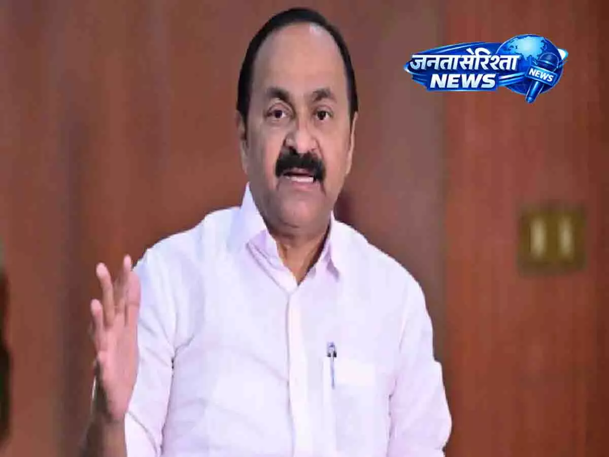 15 जून से KSRTC बसों में महिलाओं को मुफ्त यात्रा: CM वी डी सतीशन 15 जून से KSRTC बसों में महिलाओं को मुफ्त यात्रा: CM वी डी सतीशन