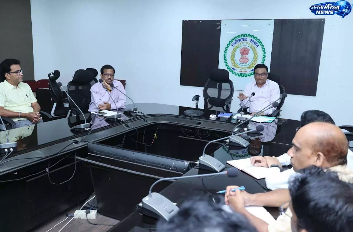 परीक्षा के सफल एवं सुव्यवस्थित संचालन के लिए डिप्टी कलेक्टर ने ली समीक्षा बैठक परीक्षा के सफल एवं सुव्यवस्थित संचालन के लिए डिप्टी कलेक्टर ने ली समीक्षा बैठक