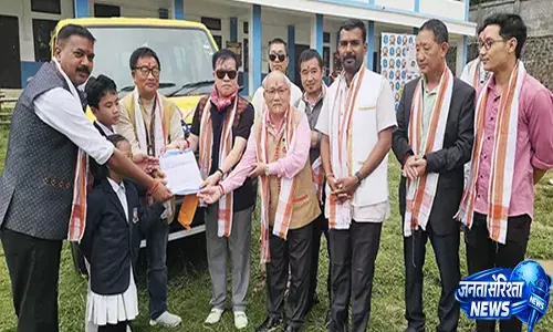 ZIRO: विधायक ने स्कूल को दी गाड़ी, शिक्षा व्यवस्था को मिली नई सौगात ZIRO: विधायक ने स्कूल को दी गाड़ी, शिक्षा व्यवस्था को मिली नई सौगात