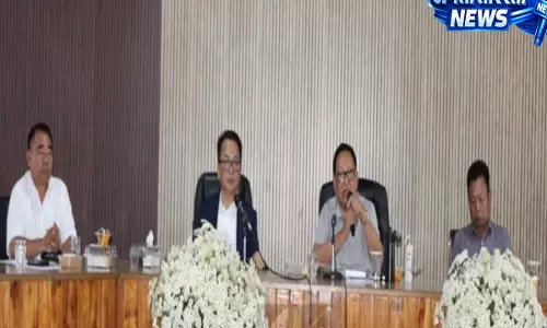 पेरेन DPDB ने सिंगल-यूज़ प्लास्टिक पर लगाया प्रतिबंध, निगरानी के लिए समिति गठित पेरेन DPDB ने सिंगल-यूज़ प्लास्टिक पर लगाया प्रतिबंध, निगरानी के लिए समिति गठित