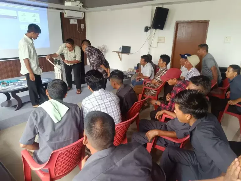 DIMAPUR: एम्बुलेंस सेवाओं की दक्षता बढ़ाने हेतु ड्राइवरों का प्रशिक्षण कार्यक्रम आयोजित DIMAPUR: एम्बुलेंस सेवाओं की दक्षता बढ़ाने हेतु ड्राइवरों का प्रशिक्षण कार्यक्रम आयोजित