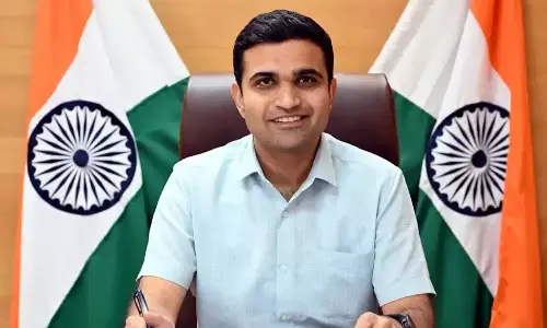 Hisar: बिजली की बचत से आर्थिक और पर्यावरणीय लाभ : विक्रम सिंह