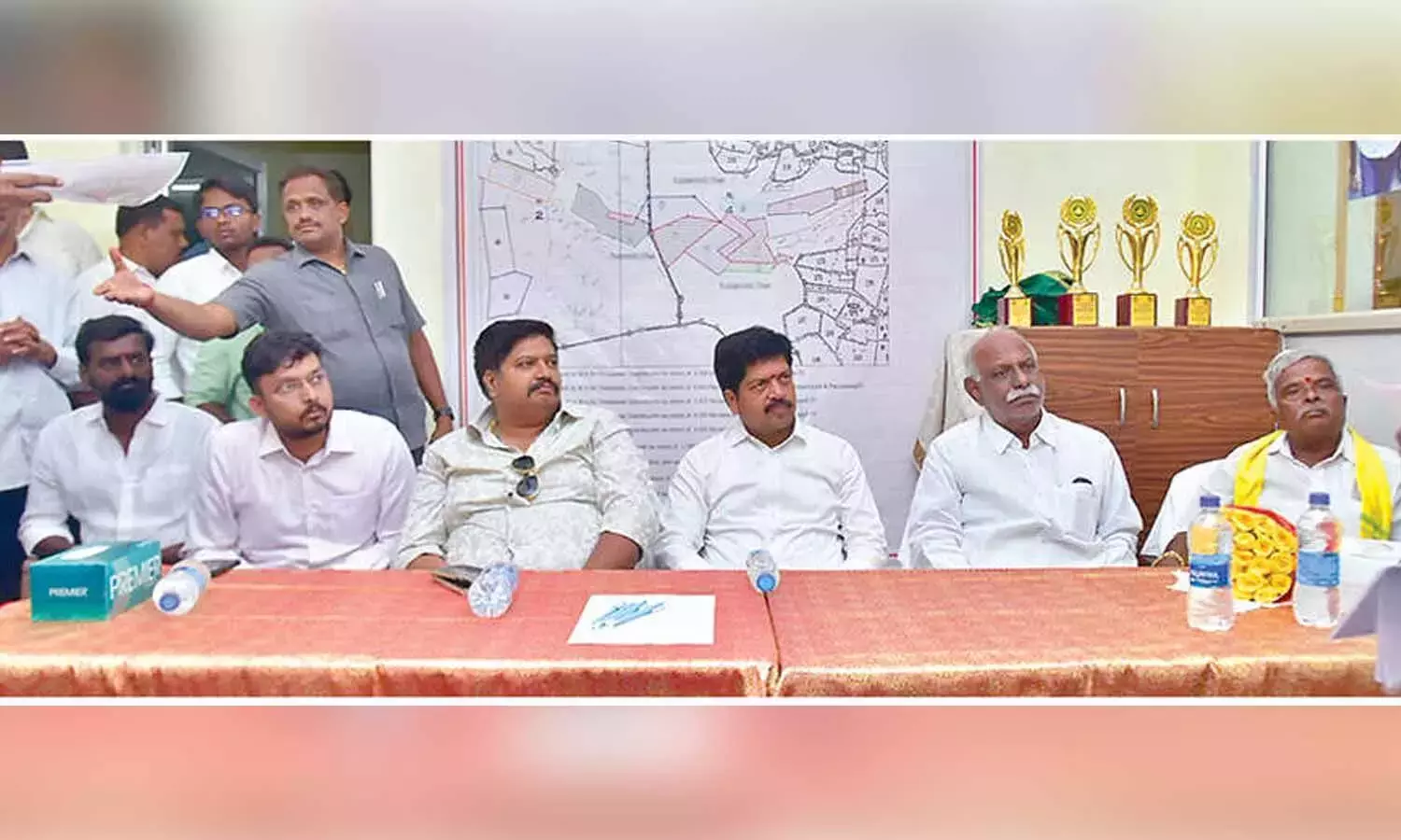 सरकार चित्तूर में माइनिंग सेक्टर को फिर से शुरू करने के लिए प्रतिबद्ध सरकार चित्तूर में माइनिंग सेक्टर को फिर से शुरू करने के लिए प्रतिबद्ध