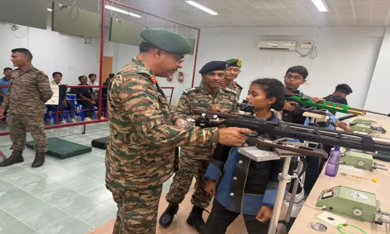 Guwahati में NCC कैंप पहुंचे मेजर जनरल अनुराग विज, तैयारियों का लिया जायजा