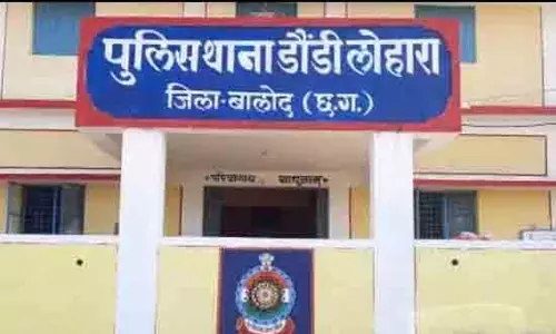 कोतवाल रेप के आरोप में गिरफ्तार, चॉकलेट का लालच और बच्ची के साथ दरिंदगी कोतवाल रेप के आरोप में गिरफ्तार, चॉकलेट का लालच और बच्ची के साथ दरिंदगी