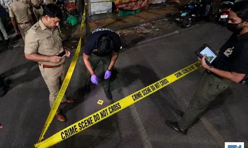 जिम संचालक पर जानलेवा हमला, फायरिंग के बाद धारदार हथियार से वार, 4 आरोपी हिरासत में जिम संचालक पर जानलेवा हमला, फायरिंग के बाद धारदार हथियार से वार, 4 आरोपी हिरासत में
