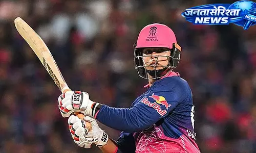 Vaibhav सूर्यवंशी ने कम उम्र में तोड़े बड़े रिकॉर्ड Vaibhav सूर्यवंशी ने कम उम्र में तोड़े बड़े रिकॉर्ड