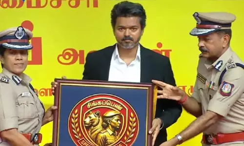 Chennai ‘सिंगापेन’ स्पेशल टास्क फोर्स ने पूरे शहर में गश्त बढ़ाई Chennai ‘सिंगापेन’ स्पेशल टास्क फोर्स ने पूरे शहर में गश्त बढ़ाई