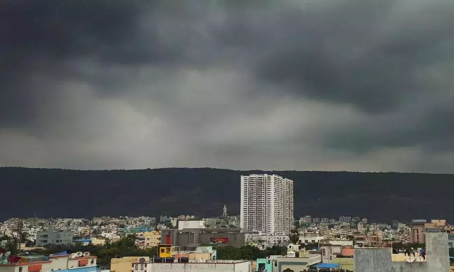 Telangana: गुरुवार, 11 जून, 2026 के लिए मौसम का पूर्वानुमान और प्रार्थना का समय Telangana: गुरुवार, 11 जून, 2026 के लिए मौसम का पूर्वानुमान और प्रार्थना का समय