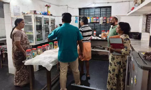 ‘Health Awareness Healthy Kerala’ के तहत स्कूलों में स्वास्थ्य और सफाई की व्यापक जांच ‘Health Awareness Healthy Kerala’ के तहत स्कूलों में स्वास्थ्य और सफाई की व्यापक जांच