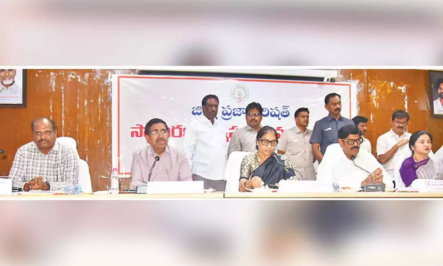 नेल्लोर जिले के विकास में सहयोग करें: अनम नेल्लोर जिले के विकास में सहयोग करें: अनम