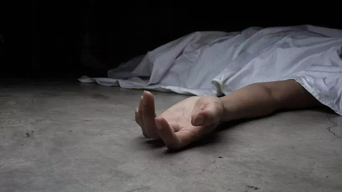 माला थाने के SHO अपने क्वार्टर में मृत पाए गए