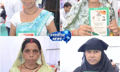 जनसमस्या निवारण शिविर में घनश्याम दास साहू को मिला नि:शुल्क लर्निंग ड्राइविंग लाइसेंस