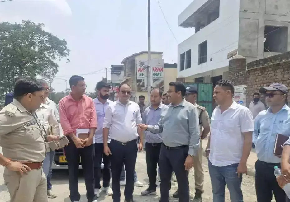 Haldwani: कैंची मेले को लेकर तैयारियों में तेजी, अधिकारियों ने किया निरीक्षण Haldwani: कैंची मेले को लेकर तैयारियों में तेजी, अधिकारियों ने किया निरीक्षण