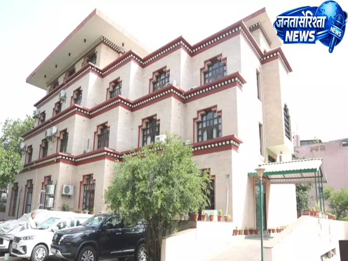 Delhi स्थित सिक्किम की सरकारी परिसंपत्तियों के विकास पर मुख्यमंत्री ने की अहम बैठक Delhi स्थित सिक्किम की सरकारी परिसंपत्तियों के विकास पर मुख्यमंत्री ने की अहम बैठक