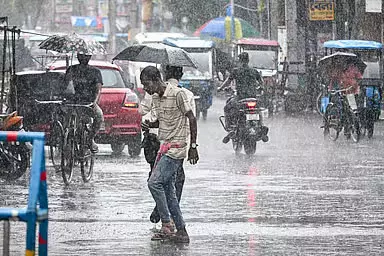 Chennai समेत कई जिलों में बारिश की संभावना, मौसम विभाग ने जारी किया पूर्वानुमान Chennai समेत कई जिलों में बारिश की संभावना, मौसम विभाग ने जारी किया पूर्वानुमान