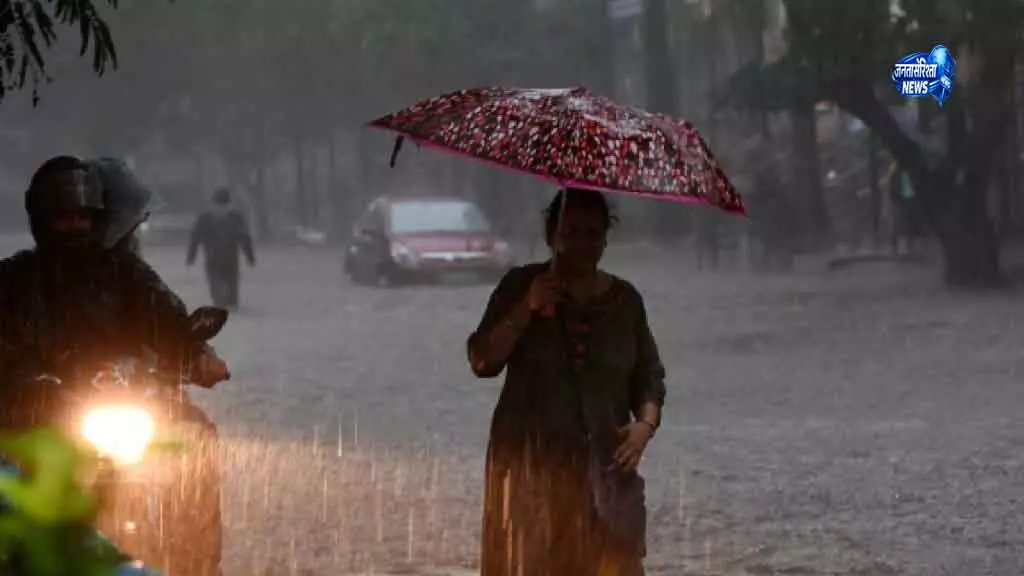Chennai मॉनसून के आगे बढ़ने से 15 जिलों में भारी बारिश का अलर्ट Chennai मॉनसून के आगे बढ़ने से 15 जिलों में भारी बारिश का अलर्ट