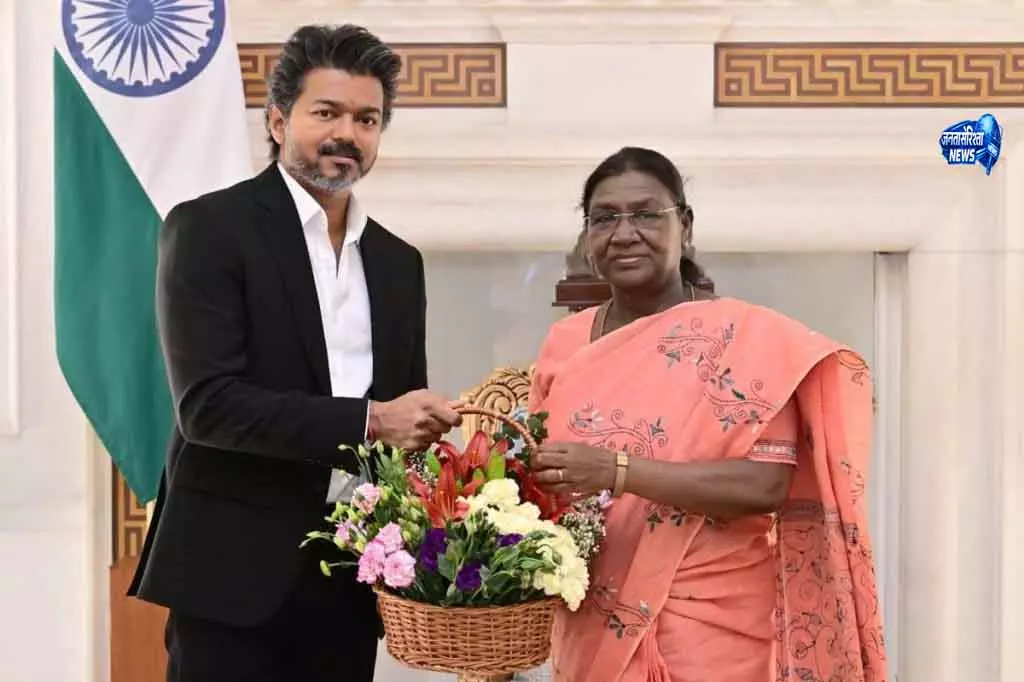Delhi दौरे में CM विजय की शीर्ष नेताओं से मुलाकात Delhi दौरे में CM विजय की शीर्ष नेताओं से मुलाकात